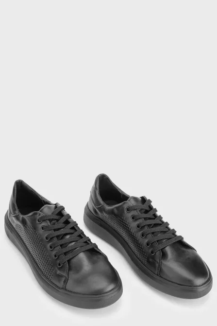 Кеди 115 чорний  - Купуй стильне взуття в інтернет магазині Charivno 