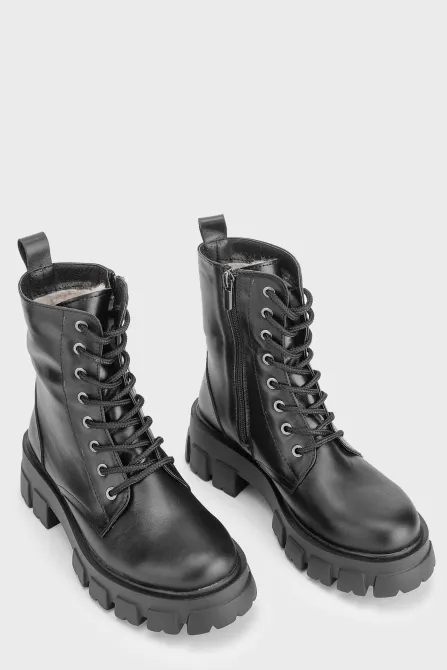 Черевики 233 чорний - Купуй стильне взуття в інтернет магазині Charivno 
