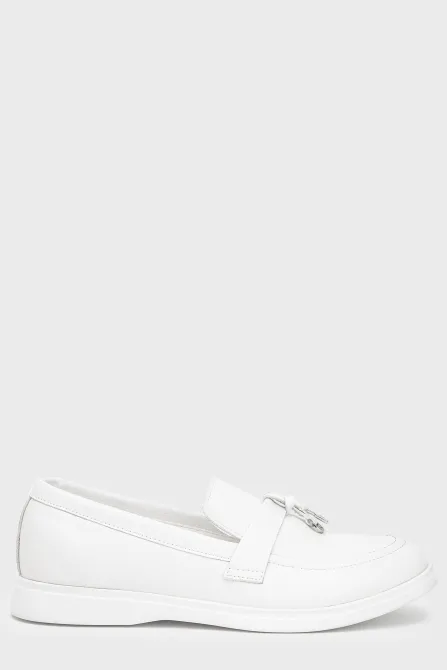 Лофери 121 білий - Купуй стильне взуття в інтернет магазині Charivno 