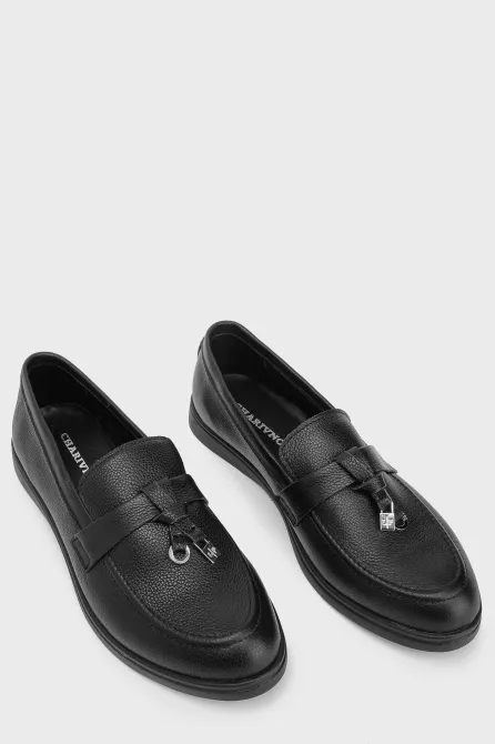 Лофери 121 чорний - Купуй стильне взуття в інтернет магазині Charivno 