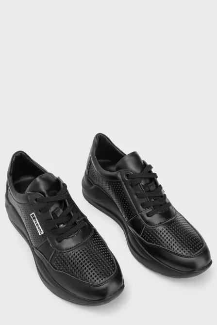 Кросівки 201 чорний - Купуй стильне взуття в інтернет магазині Charivno 