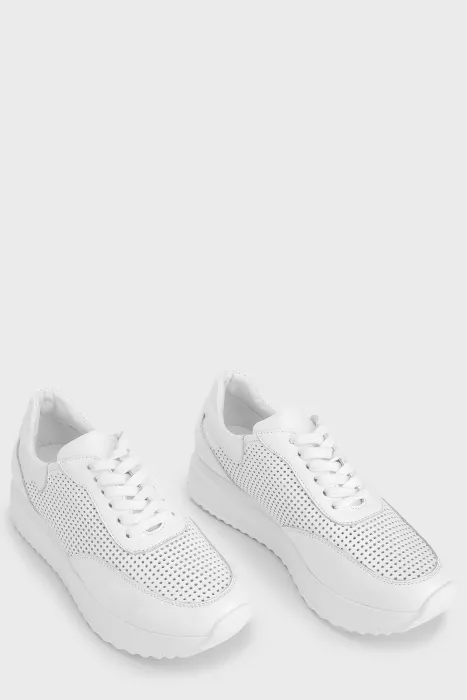Кросівки 140 білий - Купуй стильне взуття в інтернет магазині Charivno 