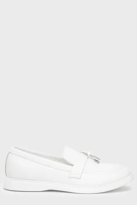 Лофери 121 білий - Купуй стильне взуття в інтернет магазині Charivno 