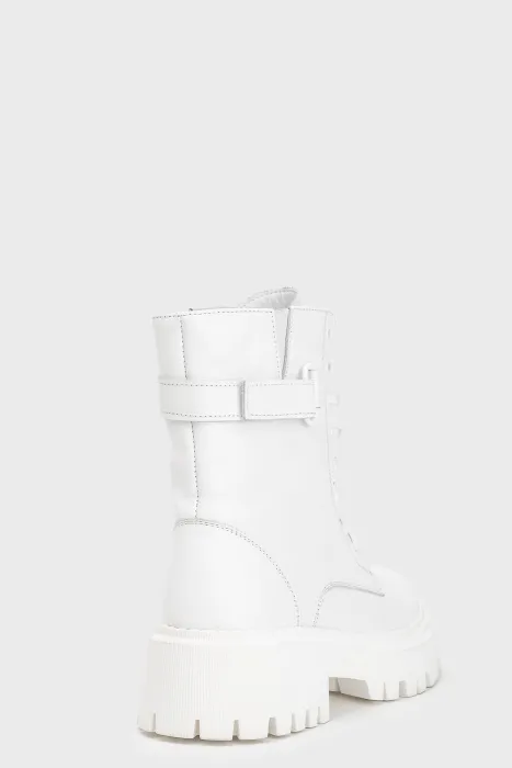 Черевики 260 білий - Купуй стильне взуття в інтернет магазині Charivno 
