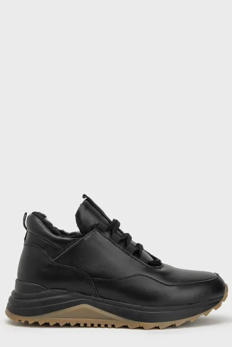 Кросівки 222 чорний - Купуй стильне взуття в інтернет магазині Charivno 
